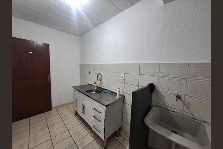 Apartamento para alugar com 45m², 2 quartos e 1 vaga Apartamento para alugar com 45m², 2 quartos e 1 vagaCozinha e Área de Serviço