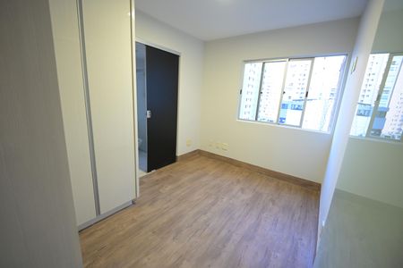 Apartamento para alugar com 112m², 4 quartos e 2 vagas