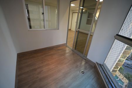 Apartamento para alugar com 112m², 4 quartos e 2 vagas