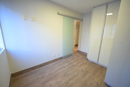 Apartamento para alugar com 112m², 4 quartos e 2 vagas