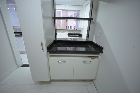 Apartamento para alugar com 112m², 4 quartos e 2 vagas