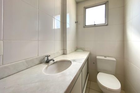 Apartamento à venda com 122m², 2 quartos e 2 vagas Apartamento à venda com 122m², 2 quartos e 2 vagasLavabo da Sala de Estar