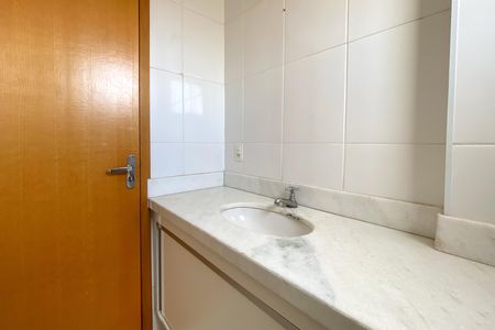 Apartamento à venda com 122m², 2 quartos e 2 vagas Apartamento à venda com 122m², 2 quartos e 2 vagasLavabo da Sala de Estar