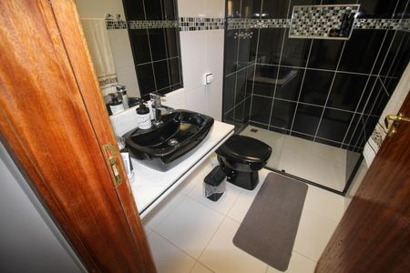 Casa para alugar com 3 quartos, 210m² em Julio Mesquita Filho, Sorocaba