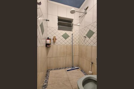 Casa à venda com 100m², 3 quartos e 3 vagasBanheiro 