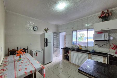 Casa à venda com 100m², 3 quartos e 3 vagasCozinha 