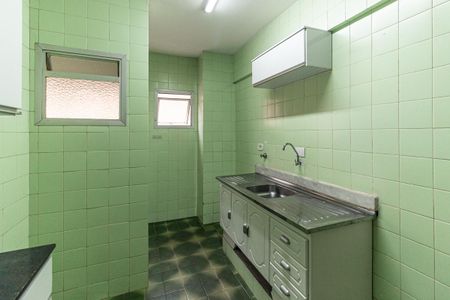Cozinha de apartamento para alugar com 2 quartos, 55m² em Vila Buarque, São Paulo