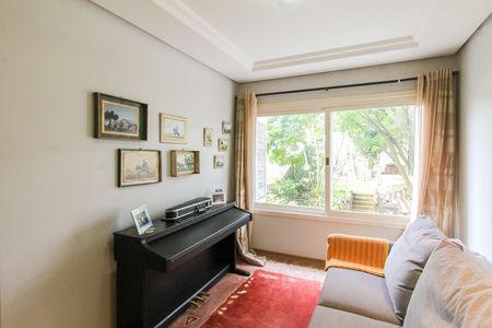 Casa à venda com 550m², 6 quartos e 4 vagas Casa à venda com 550m², 6 quartos e 4 vagasSala 2