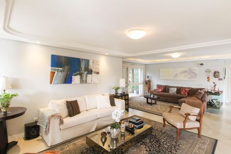 Casa à venda com 550m², 6 quartos e 4 vagas Casa à venda com 550m², 6 quartos e 4 vagasSala 1