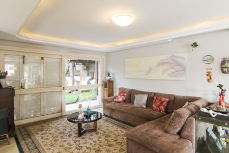 Casa à venda com 550m², 6 quartos e 4 vagas Casa à venda com 550m², 6 quartos e 4 vagasSala 1