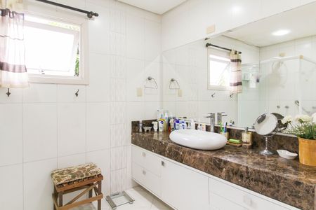 Casa à venda com 550m², 6 quartos e 4 vagas Casa à venda com 550m², 6 quartos e 4 vagasBanheiro da Suíte 3