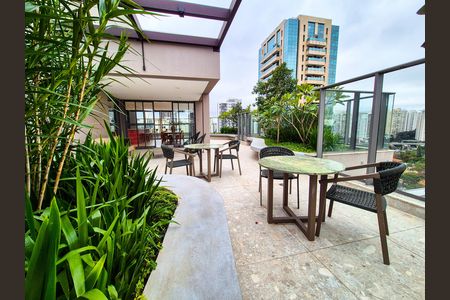 Apartamento à venda com 81m², 2 quartos e 1 vaga Apartamento à venda com 81m², 2 quartos e 1 vagaÁrea comum