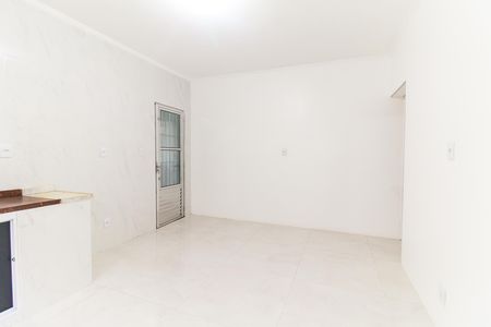 Casa para alugar com 90m², 2 quartos e 2 vagas Casa para alugar com 90m², 2 quartos e 2 vagasCozinha