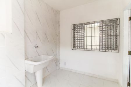 Área de Serviço de casa para alugar com 2 quartos, 90m² em Jardim Sao Vicente, São Paulo