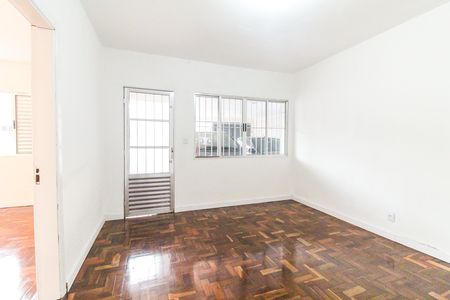 Casa para alugar com 90m², 2 quartos e 2 vagas Casa para alugar com 90m², 2 quartos e 2 vagasSala