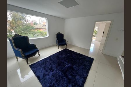 Casa para alugar com 1000m², 3 quartos e 5 vagas Casa para alugar com 1000m², 3 quartos e 5 vagasSala 3