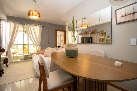 Sala de apartamento à venda com 2 quartos, 52m² em Guará, Brasília