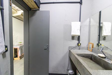 Casa para alugar com 90m², 1 quarto e sem vaga Casa para alugar com 90m², 1 quarto e sem vagaBanheiro