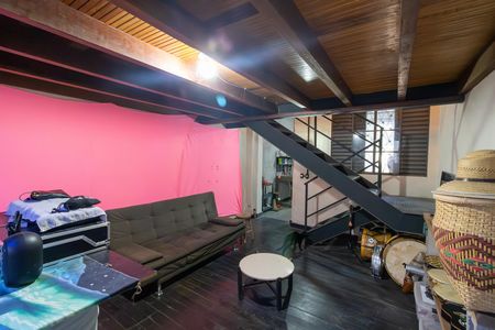 Casa para alugar com 90m², 1 quarto e sem vaga Casa para alugar com 90m², 1 quarto e sem vagaSala