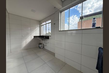 Apartamento para alugar com 130m², 3 quartos e 4 vagas
