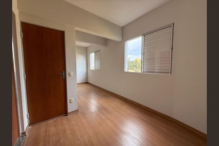 Apartamento para alugar com 130m², 3 quartos e 4 vagas