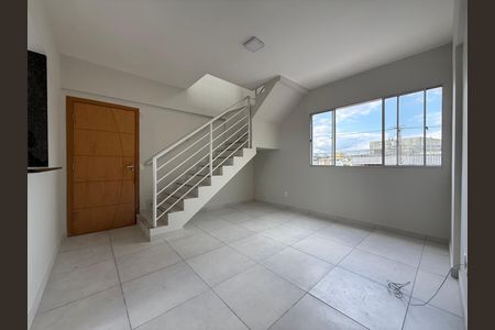 Apartamento para alugar com 130m², 3 quartos e 4 vagas