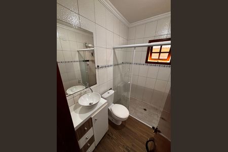 Casa para alugar com 180m², 3 quartos e 5 vagas Casa para alugar com 180m², 3 quartos e 5 vagasBanheiro