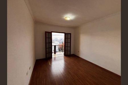 Casa para alugar com 180m², 3 quartos e 5 vagas Casa para alugar com 180m², 3 quartos e 5 vagasSuíte