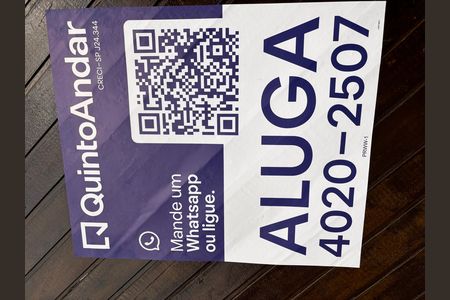Placa de casa para alugar com 3 quartos, 180m² em Jardim Graziela, Barueri