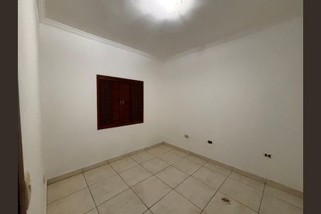 Casa para alugar com 180m², 3 quartos e 5 vagas Casa para alugar com 180m², 3 quartos e 5 vagasQuarto
