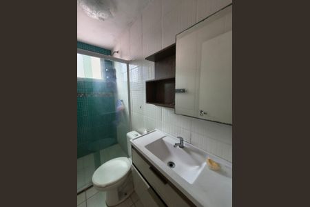 Banheiro de apartamento à venda com 2 quartos, 47m² em Vila Independencia, São Paulo