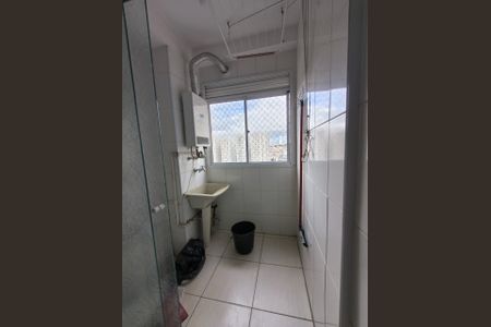 Banheiro de apartamento à venda com 2 quartos, 47m² em Vila Independencia, São Paulo