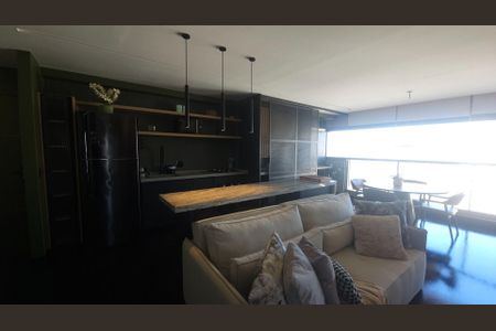 Apartamento para alugar com 77m², 2 quartos e 1 vaga