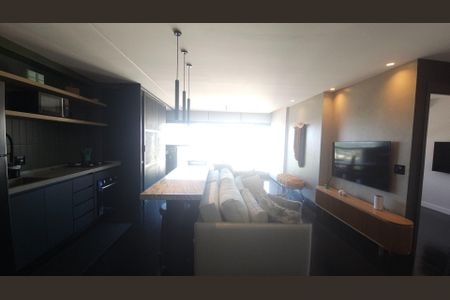 Apartamento para alugar com 77m², 2 quartos e 1 vaga