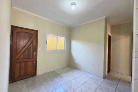 Casa de condomínio para alugar com 34m², 1 quarto e 1 vaga Casa de condomínio para alugar com 34m², 1 quarto e 1 vagaSala