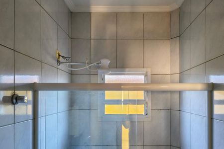 Casa de condomínio para alugar com 34m², 1 quarto e 1 vaga Casa de condomínio para alugar com 34m², 1 quarto e 1 vagaBanheiro