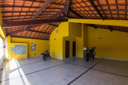 Garagem de casa de condomínio para alugar com 1 quarto, 34m² em Nova Mirim, Praia Grande
