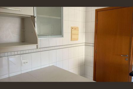 Apartamento para alugar com 139m², 3 quartos e 2 vagas