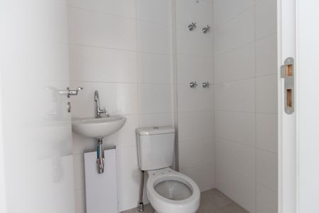 Apartamento à venda com 142m², 3 quartos e 3 vagas Apartamento à venda com 142m², 3 quartos e 3 vagasBanheiro de Serviço