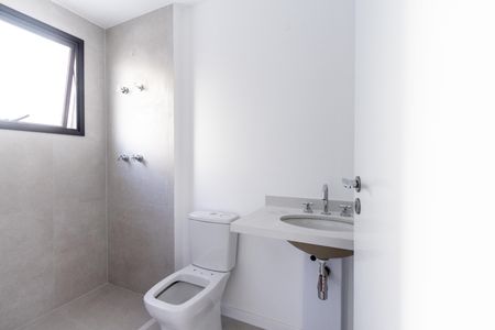 Apartamento à venda com 142m², 3 quartos e 3 vagas Apartamento à venda com 142m², 3 quartos e 3 vagasQuarto 4 - Banheiro da Suite