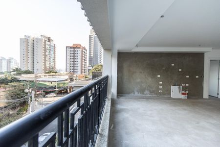 Apartamento à venda com 142m², 3 quartos e 3 vagas Apartamento à venda com 142m², 3 quartos e 3 vagasVaranda