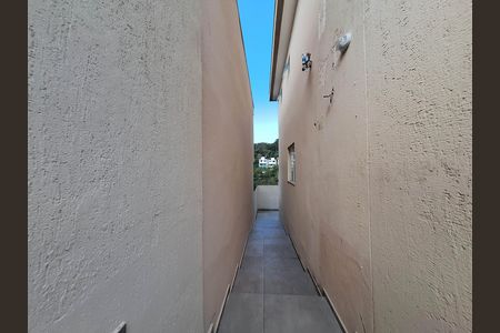 Casa à venda com 200m², 3 quartos e 2 vagas Casa à venda com 200m², 3 quartos e 2 vagasÁrea externa