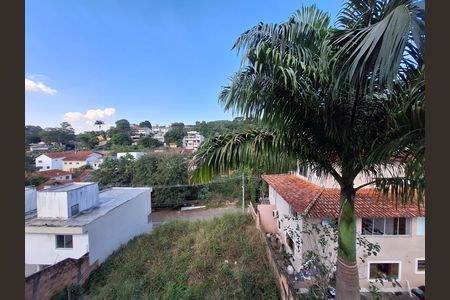Casa à venda com 200m², 3 quartos e 2 vagas Casa à venda com 200m², 3 quartos e 2 vagasvista da Suíte