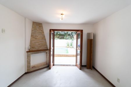 Casa para alugar com 160m², 1 quarto e 1 vaga Casa para alugar com 160m², 1 quarto e 1 vagaQuarto