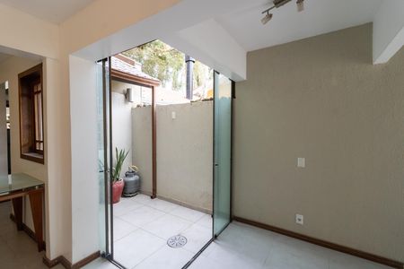 Área comum de casa para alugar com 1 quarto, 160m² em Ipanema, Porto Alegre