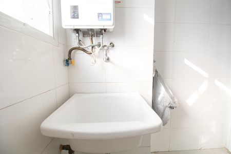 Área de Serviço de apartamento para alugar com 3 quartos, 84m² em Parque Reboucas, São Paulo