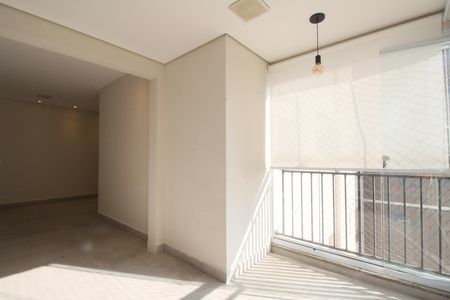 Varanda Sala de apartamento para alugar com 3 quartos, 84m² em Parque Reboucas, São Paulo