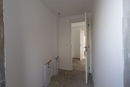 Apartamento à venda com 142m², 4 quartos e 3 vagas Apartamento à venda com 142m², 4 quartos e 3 vagasQuarto 1 - Banheiro da Suite