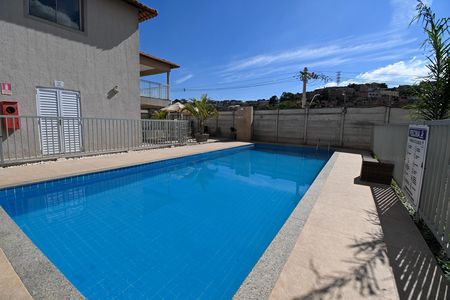 Apartamento para alugar com 44m², 2 quartos e 1 vaga Apartamento para alugar com 44m², 2 quartos e 1 vagaÁrea comum - Piscina
