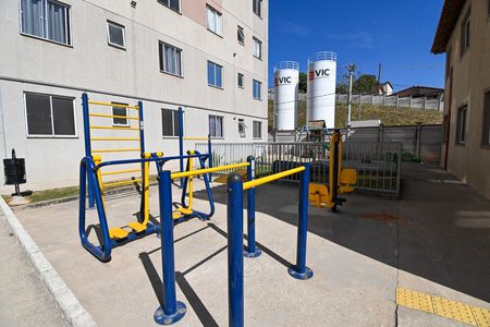 Apartamento para alugar com 44m², 2 quartos e 1 vaga Apartamento para alugar com 44m², 2 quartos e 1 vagaÁrea comum - Playground